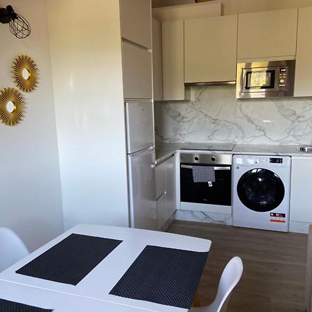 Reginita Apartamentos Arbo Esterno foto